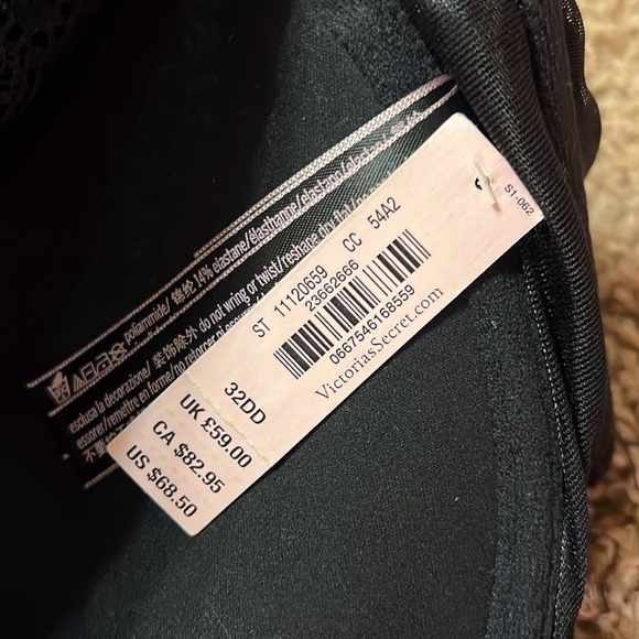 NWT Victoria’s Secret front clasp push up bra 32DD - Picture 3 of 3